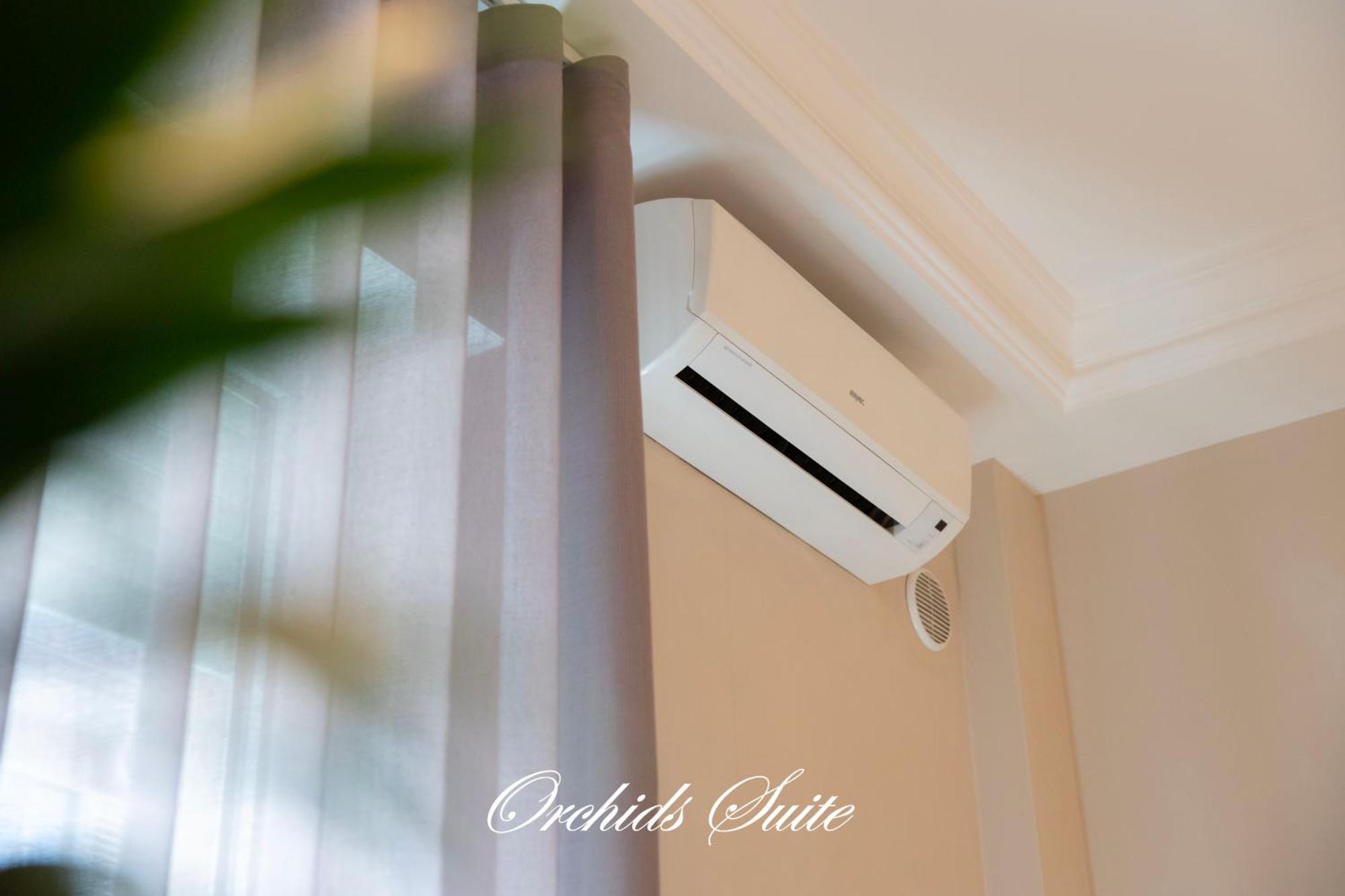Orchids Suite Bari Ngoại thất bức ảnh